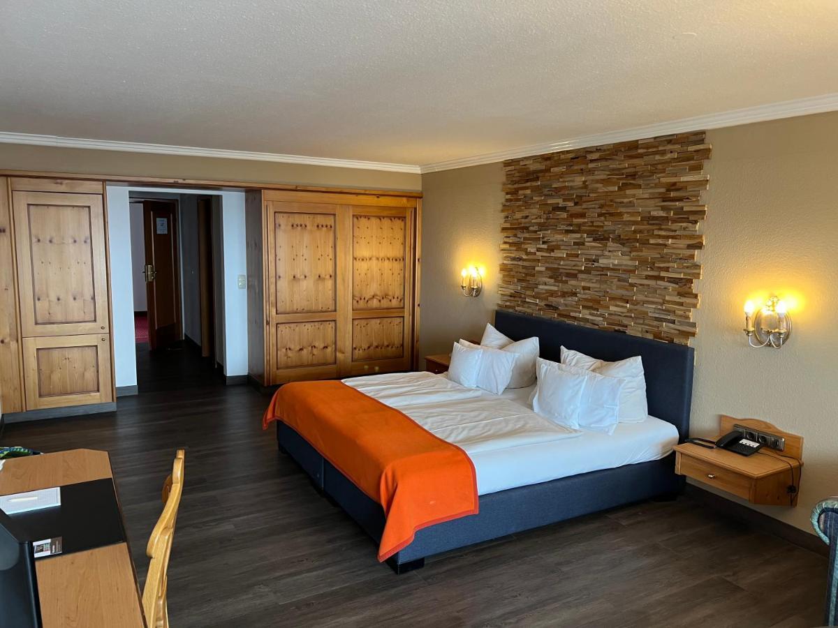 Parkhotel Tannenhof オイ・ミッテルベルグ エクステリア 写真